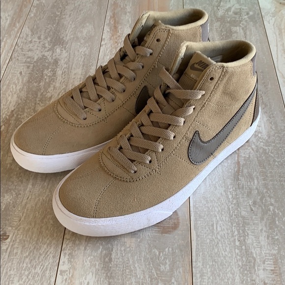 NWT Nike SB Bruin khaki - Picture 6 of 8